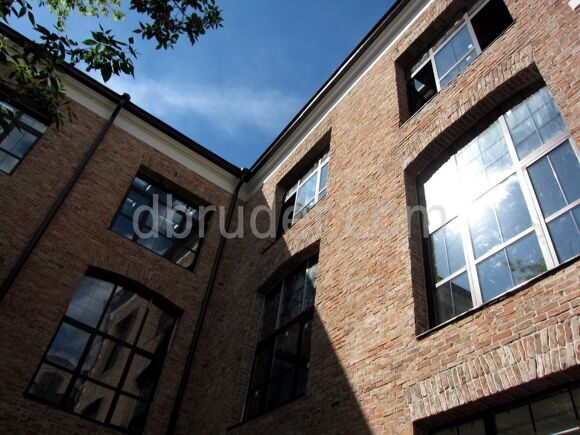 Современный фасад из старого кирпича LOFT FACTORY фасад из старого кирпича